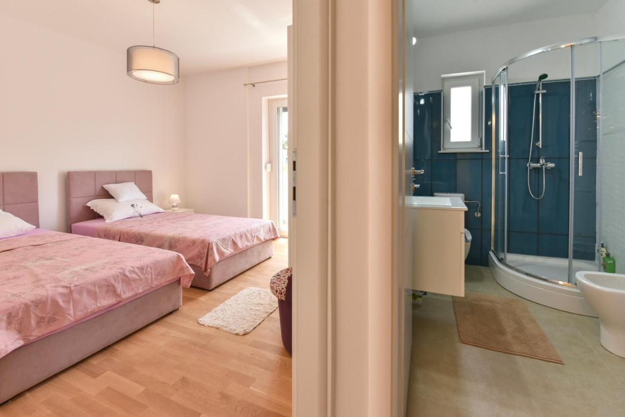 New Luxury 3 Bedroom 4 Air Conditioners Zadar Exteriör bild
