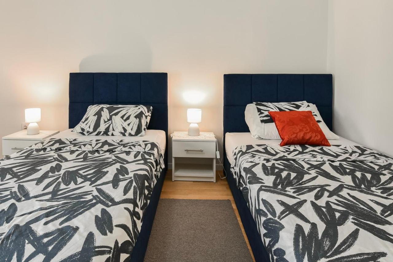 New Luxury 3 Bedroom 4 Air Conditioners Zadar Exteriör bild