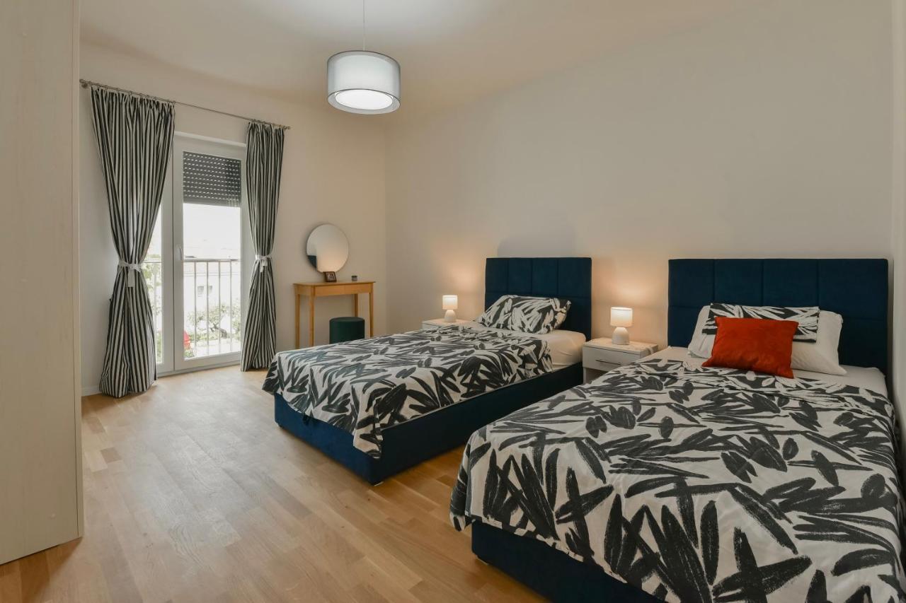New Luxury 3 Bedroom 4 Air Conditioners Zadar Exteriör bild