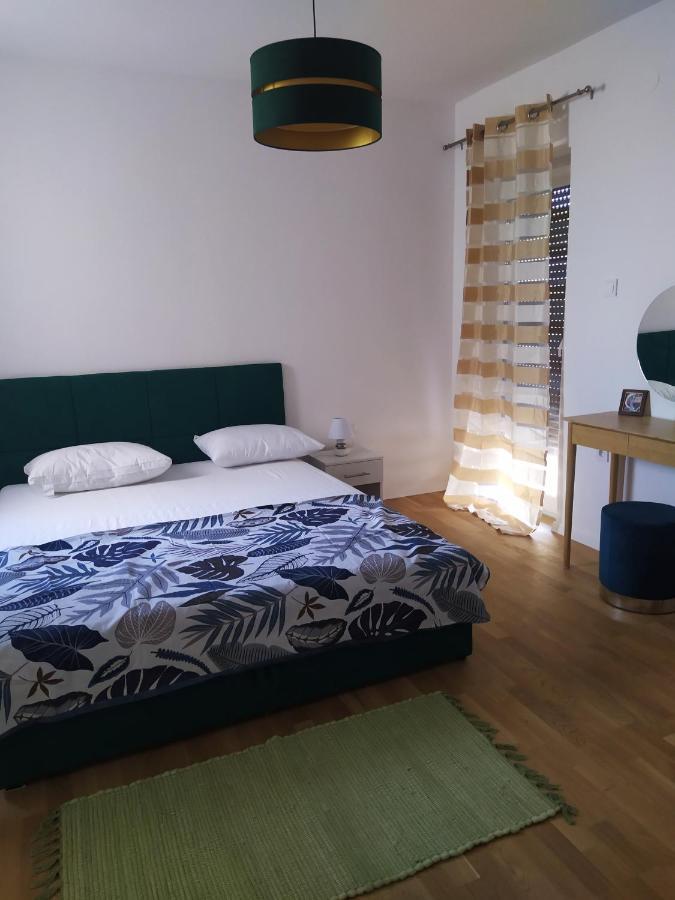 New Luxury 3 Bedroom 4 Air Conditioners Zadar Exteriör bild